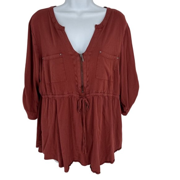 TORRID Women's 3/4 Roll Tab Sleeve Rust Brown Elastic Waist V Neck Blouse Sz 2X - Picture 1 of 8